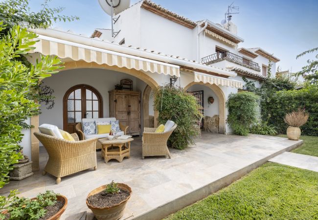 Casa adosada en Javea / Xàbia - Casa Maya