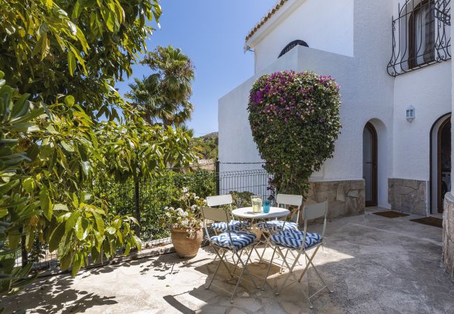 Villa in Javea - Villa Pakatoa Villa in Javea - Villa Pakatoa