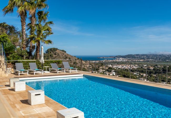 Villa/Dettached house in Javea - Balcón de Jávea